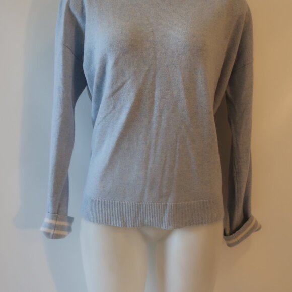 NWT Womens One Grey Day Denim Blue Boxy Cashmere Sweater M * - Picture 2 of 6